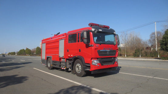 Giá tốt. Xe cứu hỏa bồn chứa nước SINOTRUK 8000 lít 6 chỗ dẫn động cầu sau diesel hộp số tay 4×2 trực tuyến