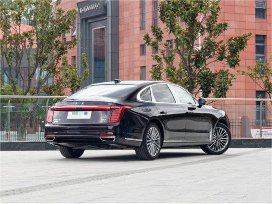 4 chỗ / 5 chỗ Hongqi H9 sang trọng xăng 4 × 2 Limousine 1