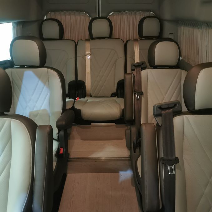 Ford V362 Xe buýt nhỏ Full Shun mới 7-9 chỗ ngồi Xe buýt xăng 4 × 2 4
