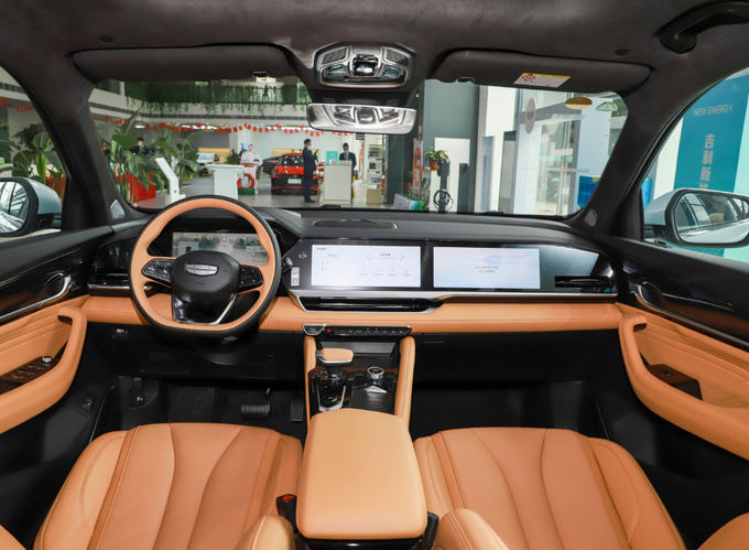 Plug In Hybrid Suv Xe ô tô xe ô tô ngoài đường ô tô xăng 6