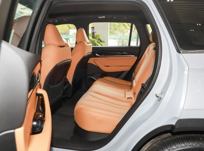 Plug In Hybrid Suv Xe ô tô xe ô tô ngoài đường ô tô xăng 8