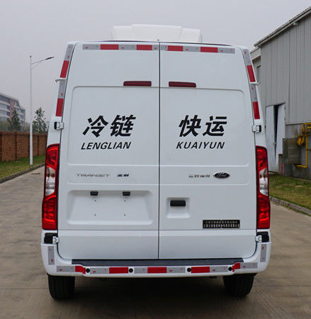100Kw xe tải lạnh MT82 Ford Transit Reefer Van trắng 2