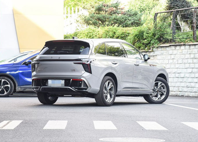 Hongqi HS3 SUV Xe chạy xăng 5 chỗ 4 bánh xe lái 4x4 5