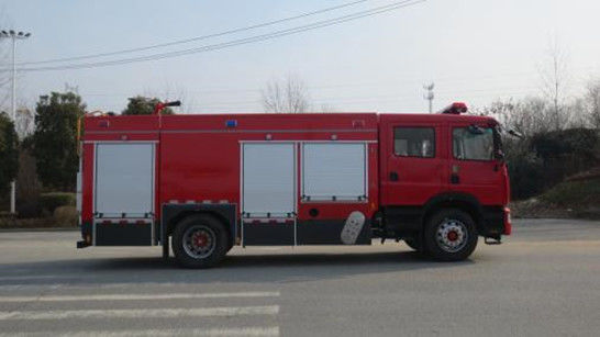 Xe cứu hỏa bình nước Dongfeng 8200 lít 2WD dẫn động cầu sau diesel 6 chỗ hộp số sàn 4x2 1