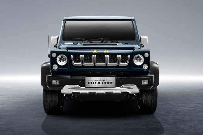 BAIC BJ80 Đường ngoài đường xe SUV xăng 4 chỗ ngồi 4 × 4Z hộp số tự động 1